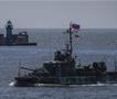 Руските бродови пристигнаа:  Велика Британија во шок 
