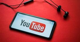 „YouTube“ тестира паметно преземање на видеа за телефони