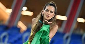 Бразилска манекенка ги збудале навивачите во Катар 