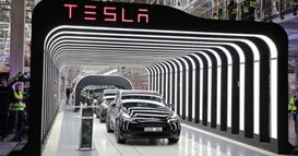 Продажбата на „Тесла“ на пазарот на ЕУ со пад од 45 отсто