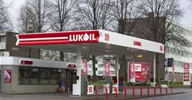 Лукоил ги продава сите свои имоти надвор од Русија, познат е купувачот
