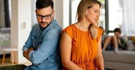 Луѓето кои остануваат во брак без љубов често веруваат во овие четири лаги