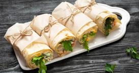 Тортиљи со зеленчук и сардини