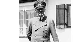 ДНК-анализа: Хитлер имал генетски нарушувања што влијаеле на неговите гениталии