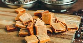 Домашни карамели – едноставен рецепт за совршено меки и вкусни бонбони