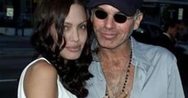 Били Боб Торнтон за бракот со Анџелина Џоли: Во медалјони чувавме по капка крв од другиот