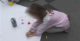 Модерната технологија се повеќе им помага на децата со атипичен развој и аутизам