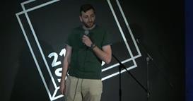 Кумановецот Влад Илиќ, најдобар стенд-ап комичар во Велика Британија