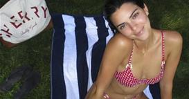 Фото: Најбараната манекенка има ново момче? Тој е 18 години постар од неа