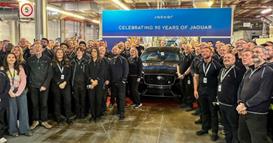 Јагуар го произведе последниот автомобил со бензински мотор и стави крај на една ера