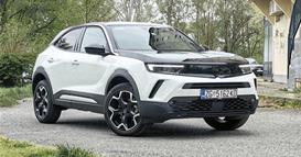 Новиот Опел Мока во хибридна варијанта и со сменет дизајн (ВИДЕО)