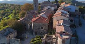 Хум - најмалиот град во Европа