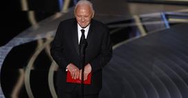 Ентони Хопкинс за зависноста: Премногу се забавував, за малку ќе загинев