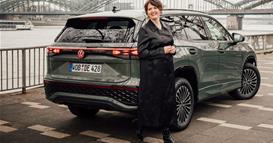 Австриска актерка е новото заштитно лице на Фолксваген 