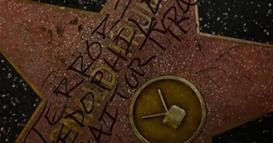 Фото: Некој напишал навреди на ѕвездата на Трамп на Холивудската патека на славните