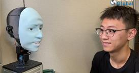 Роботско лице со човечки движења при говор и пеење