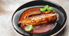 Риба во сос од домати