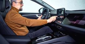 Ауди признава: Премногу екрани го уништуваат искуството со автомобилот