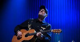 Влатко Стефановски со награда Порин за посебен придонес во хрватската музика