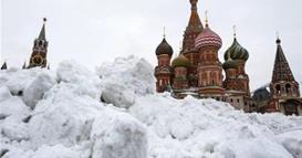 Видео- фото: Рекорден снег во Москва- над 60 см по 32 години