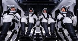 Ракетата Спејс Икс Драгон е лансирана на Флорида: Овој пат петок 13- ти беше добар ден (ВИДЕО)