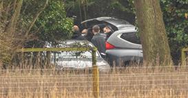 Продолжува претресот во домот на поранешниот британски принц Ендрју по обвиненијата за поврзаност со Епстин