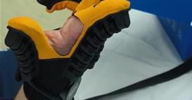 Донација за ЈЗУ Општа болница Кочани од 90 комплети ракавици за пасивна рехабилитација