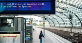 Втор ден штрајк на вработените во јавниот превоз во Германија