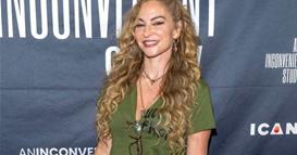 Холивудска ѕвезда: Благодарејќи на OnlyFans ја отплатив хипотеката за 75 минути (ФОТО)