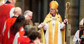 Сара Малали е 106-ти надбискуп на Кентербери и прва жена на оваа функција