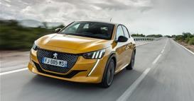 „Stellantis“ повлекува 700.000 автомобили– проверете дали вашиот е на листата