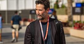 Киану Ривс го прашаа што би им порачал на младите актери, не очекувале безобразен одговор 