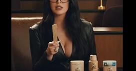 Меган Фокс: „Прати ми порака и ајде да се забавуваме“