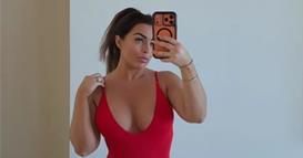 Поранешна шампионка добила отказ поради жешки снимки, сега заработува 10 пати повеќе (ФОТО)