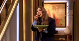 Видео: Дру Баримор го пофали балканскиот ресторан во Сент Луис