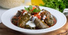 Сарма со лозов лист