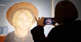 Слики од Џони Деп изложени во две галерии во Германија - цените достигнуваат и до стотици илјади евра