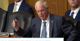 Сенаторот Џонсон: Прикриени се предупредувањата за исхемичен мозочен удар и миокардитис од мНРА вакцините, ФДА првпат признава смрт на деца од вакцините