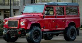 Овој „Land Rover“ чини како „Ferrari“