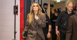 Фото: Џенифер Лопез во солзи: Плаче за својот син Макс