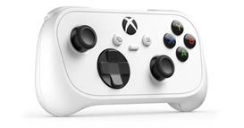 „Microsoft“ ги изненади сите со својот најмал „Xbox“ контролер
