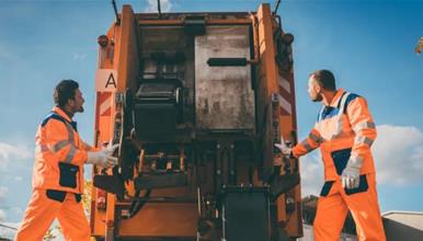 Комуналните камиони во Германија користат ВИ- ако отпадот е во погрешна канта, стигнува казна 