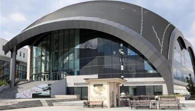 „Barcelona“ ќе одекне во Филхармонија: Наде Талевска и Бојан Стојков ќе го изведат славниот дует на „Flowers Symphony 2“