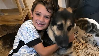 Ужас во Португалија: Дете си го жртвувало животот за да ја спаси мајка си од разбеснетиот партнер (ВИДЕО)