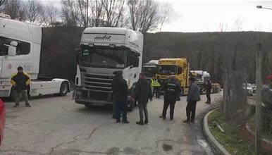 Канал 5 дознава - Денеска во ЕУ состанок за надминување на проблемот со транспортерите 