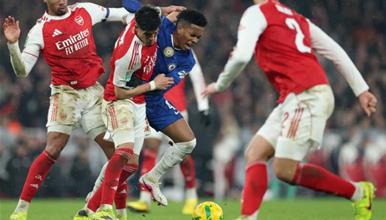 Арсенал прв финалист во Лига купот на Англија