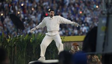 Трамп го нарече „шлаканица во лицето“ за САД шоуто на полувремето на Супербоул