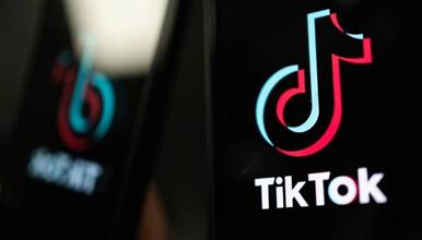 Предизвикот на TikTok ги одведе во притвор:  Насилно влегле во Саентолошката црква во Париз