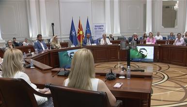 МВР и МОН стартуваат со нов проект за превенција од семејно и врсничко насилство