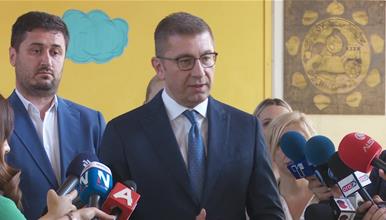 Софија објави доверлива нота за патување на семејството на Мицкоски во Бугарија, премиерот го известил НАТО